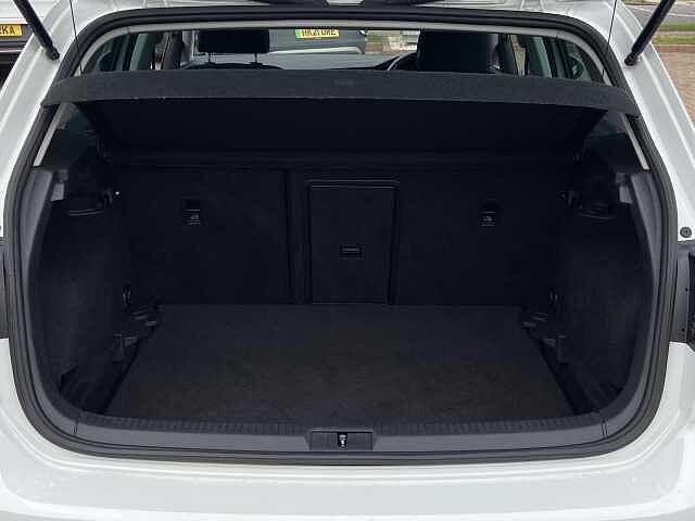 Used Volkswagen Golf 2019 for sale - 76396769: Photo 13