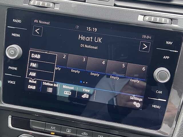 Used Volkswagen Golf 2019 for sale - 76396769: Photo 20