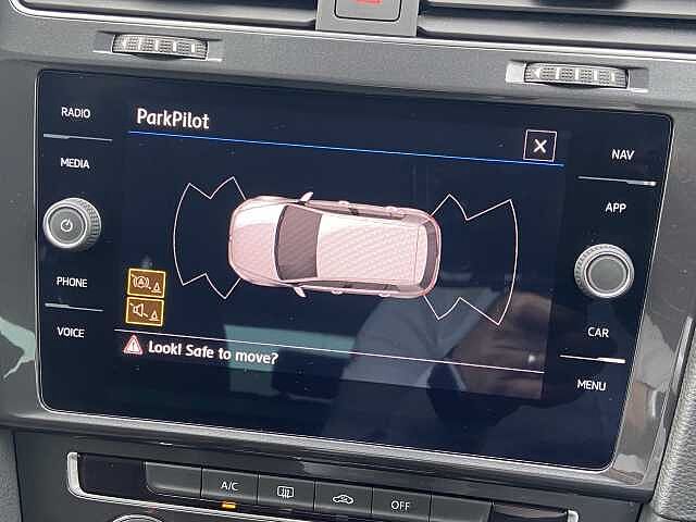 Used Volkswagen Golf 2019 for sale - 76396769: Photo 23