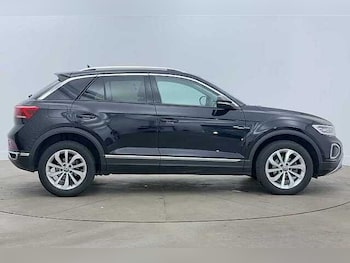 Used Volkswagen T-Roc 2025 for sale - 79457338: Photo
