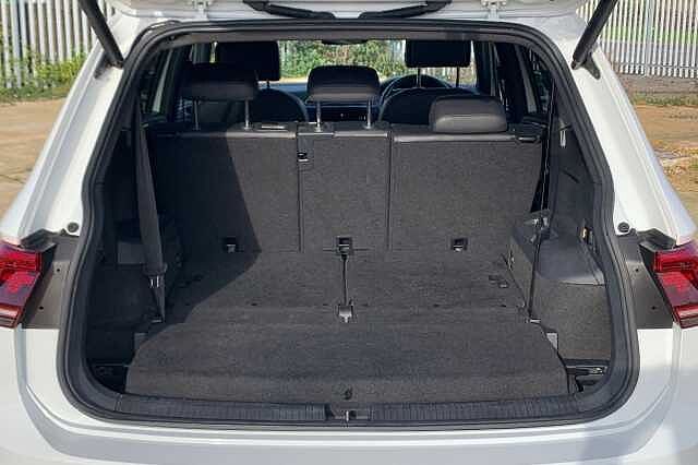 Used Volkswagen Tiguan Allspace 2021 for sale - 76470784: Photo 11