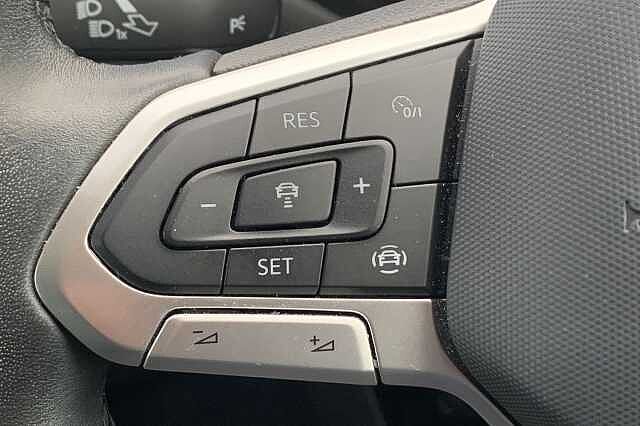 Used Volkswagen Tiguan 2021 for sale - 76477397: Photo 15