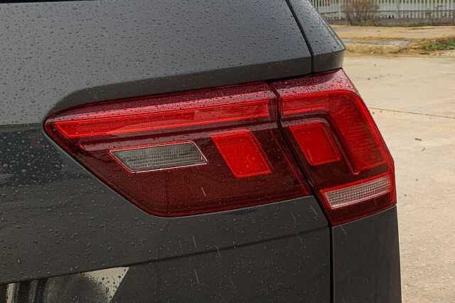 Used Volkswagen Tiguan 2021 for sale - 76477397: Photo 22