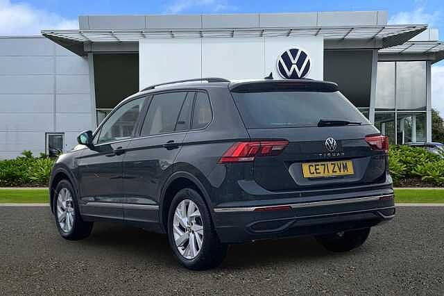 Used Volkswagen Tiguan 2021 for sale - 76477397: Photo 3