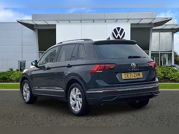 Used Volkswagen Tiguan 2021 for sale - 76477397: Photo