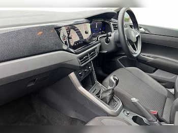 Used Volkswagen Polo 2022 for sale - 76211459: Photo 2