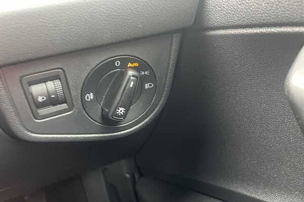 Used Volkswagen Polo 2022 for sale - 76211459: Photo 31