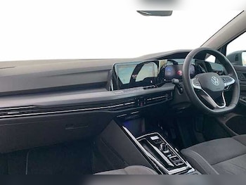 Used Volkswagen Golf 2023 for sale - 76461991: Photo