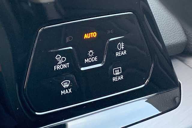 Used Volkswagen Golf 2023 for sale - 76461991: Photo 30