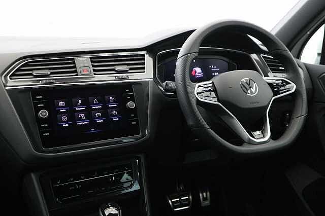 Used Volkswagen Tiguan 2023 for sale - 76057605: Photo 2