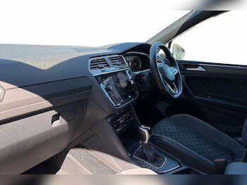 Used Volkswagen Tiguan 2023 for sale - 78045364: Photo