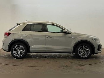 Used Volkswagen T-Roc 2024 for sale - 78473588: Photo