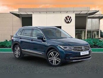 Volkswagen - Tiguan