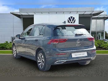Used Volkswagen Golf 2023 for sale - 77931866: Photo