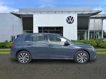 Used Volkswagen Golf 2023 for sale - 77931866: Photo