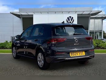 Used Volkswagen Golf 2024 for sale - 79450769: Photo