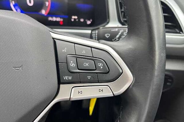 Used Volkswagen T-Roc 2022 for sale - 76101510: Photo 17