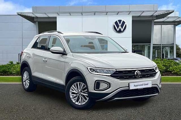 Used Volkswagen T-Roc 2022 for sale - 76101510: Photo 1