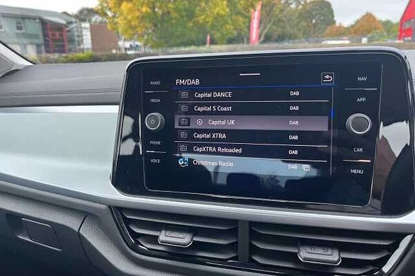 Used Volkswagen T-Roc 2022 for sale - 76101510: Photo 24