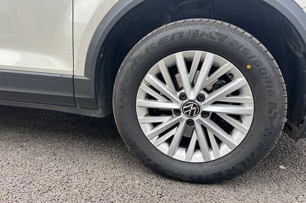 Used Volkswagen T-Roc 2022 for sale - 76101510: Photo 5