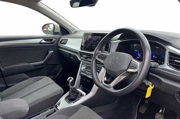 Used Volkswagen T-Roc 2022 for sale - 76101510: Photo 6