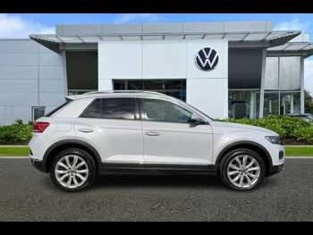 Used Volkswagen T-Roc 2021 for sale - 74871423: Photo