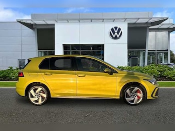 Used Volkswagen Golf 2020 for sale - 77085597: Photo