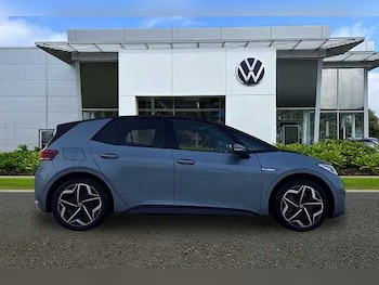 Used Volkswagen ID.3 2023 for sale - 77113376: Photo