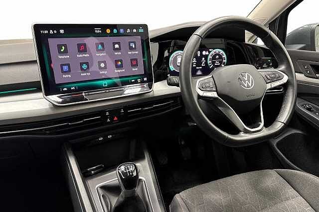 Used Volkswagen Golf 2024 for sale - 77228172: Photo 2