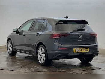 Used Volkswagen Golf 2024 for sale - 77228172: Photo