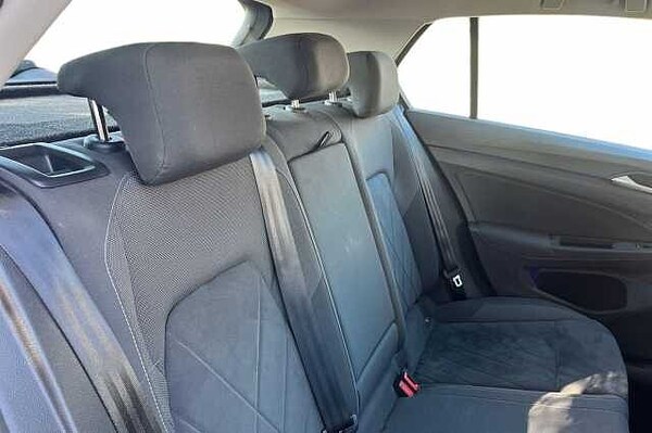 Used Volkswagen Golf 2021 for sale - 76026276: Photo 8