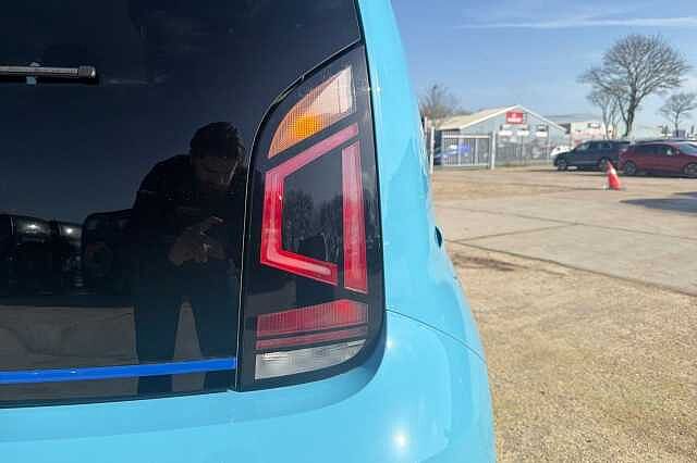 Used Volkswagen up! 2022 for sale - 77364128: Photo 20