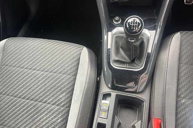 Used Volkswagen T-Roc 2019 for sale - 76040463: Photo 19
