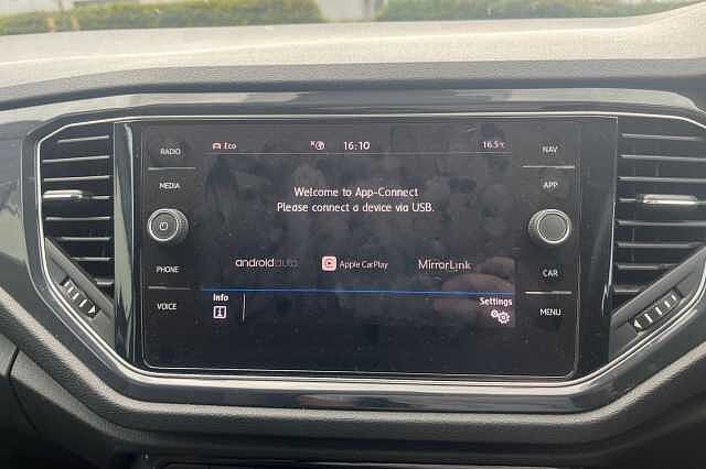 Used Volkswagen T-Roc 2019 for sale - 76040463: Photo 26