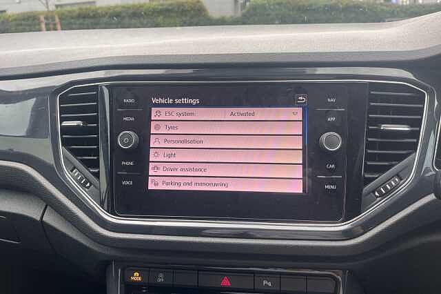 Used Volkswagen T-Roc 2019 for sale - 76040463: Photo 28