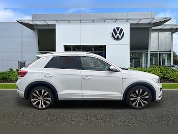 Used Volkswagen T-Roc 2019 for sale - 76040463: Photo 4