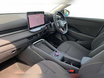 Used Volkswagen T-Roc 2026 for sale - 79205965: Photo