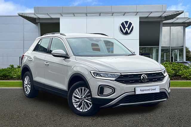 Used Volkswagen T-Roc 2022 for sale - 76133815: Photo 1