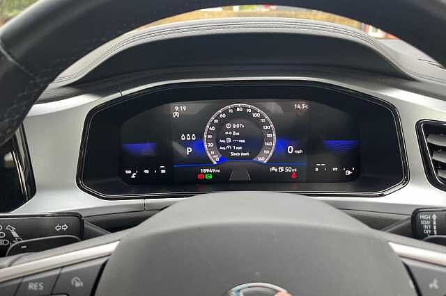 Used Volkswagen T-Roc 2022 for sale - 76133815: Photo 18