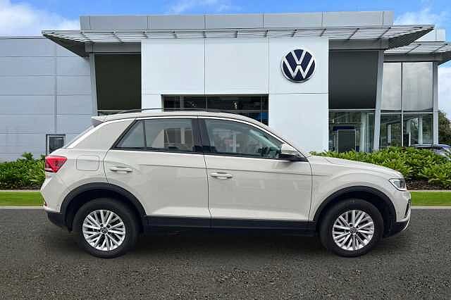 Used Volkswagen T-Roc 2022 for sale - 76133815: Photo 4
