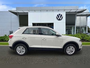 Used Volkswagen T-Roc 2022 for sale - 76133815: Photo 4