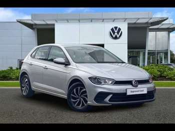 2022 (22) - MK6 Facelift (2021) 1.0 TSI 95PS Life 5-Door