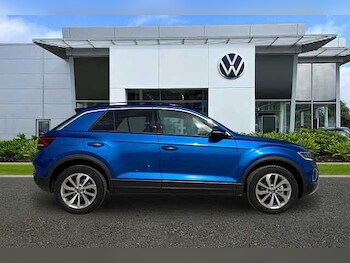 Used Volkswagen T-Roc 2024 for sale - 75680026: Photo