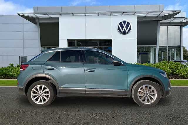 Used Volkswagen T-Roc 2023 for sale - 77516595: Photo 4