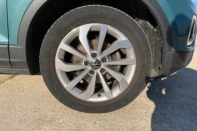 Used Volkswagen T-Roc 2023 for sale - 77516595: Photo 5