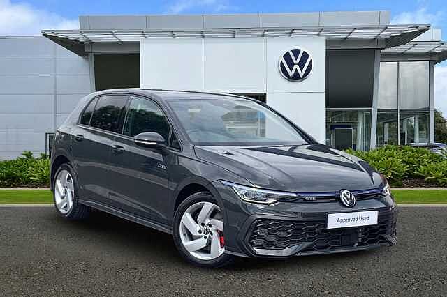 Used Volkswagen Golf 2025 for sale - 76422480: Photo 1