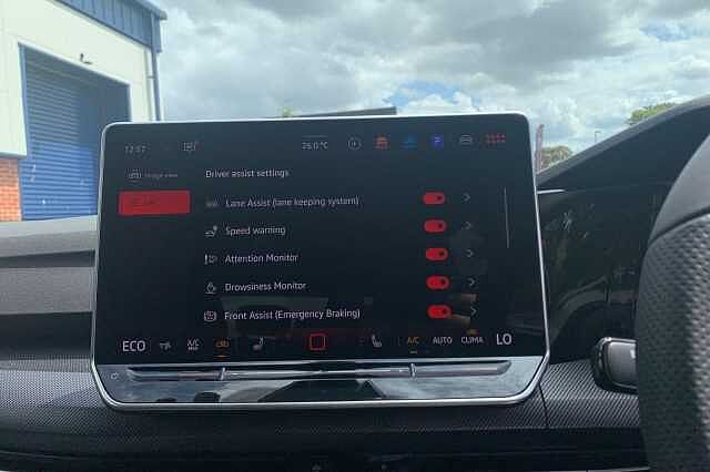 Used Volkswagen Golf 2025 for sale - 76422480: Photo 23