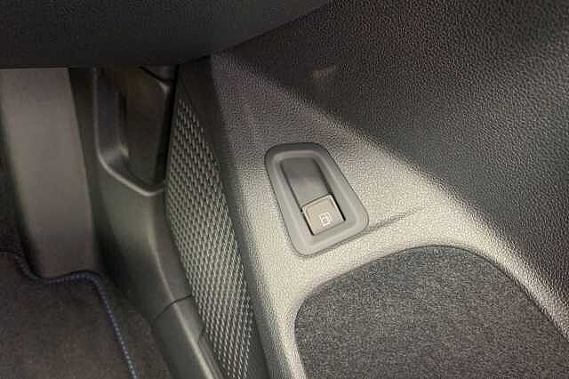 Used Volkswagen Golf 2025 for sale - 76422480: Photo 30