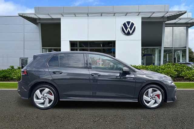 Used Volkswagen Golf 2025 for sale - 76422480: Photo 4