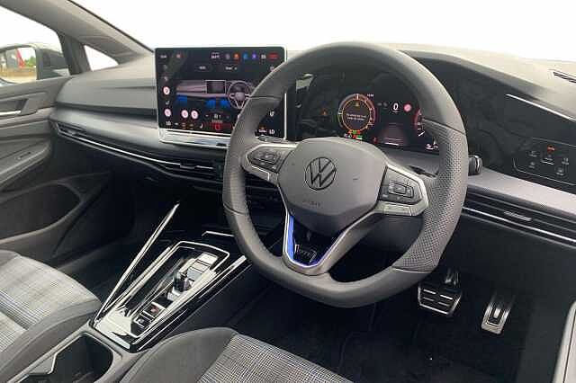 Used Volkswagen Golf 2025 for sale - 76422480: Photo 6